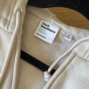 TNA Off-White Sweatfleece Cropped Hoodie